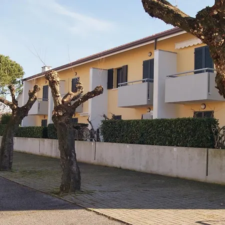 In Portosole E Tamerici Con Piscina-cavallino Treporti