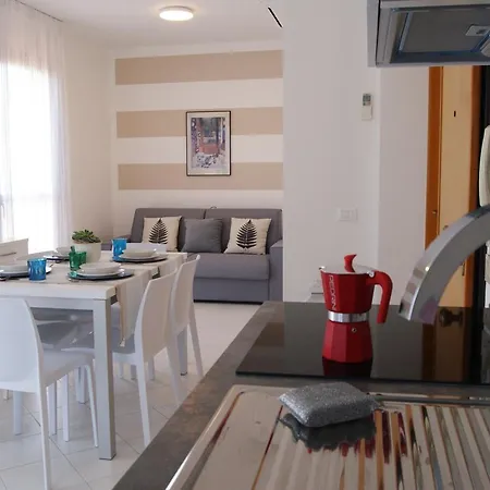 In Portosole E Tamerici Con Piscina-cavallino Treporti * Cavallino-Treporti