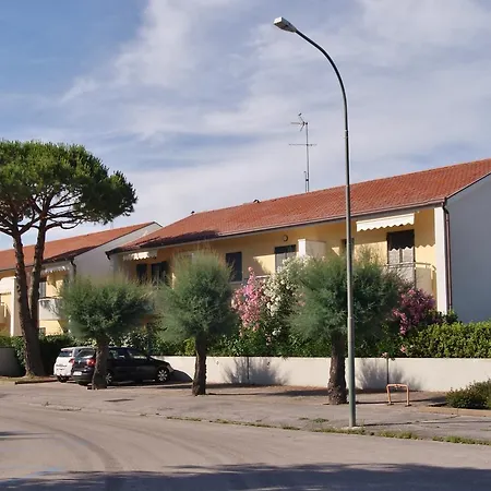 アパート In Portosole E Tamerici Con Piscina-cavallino Treporti *